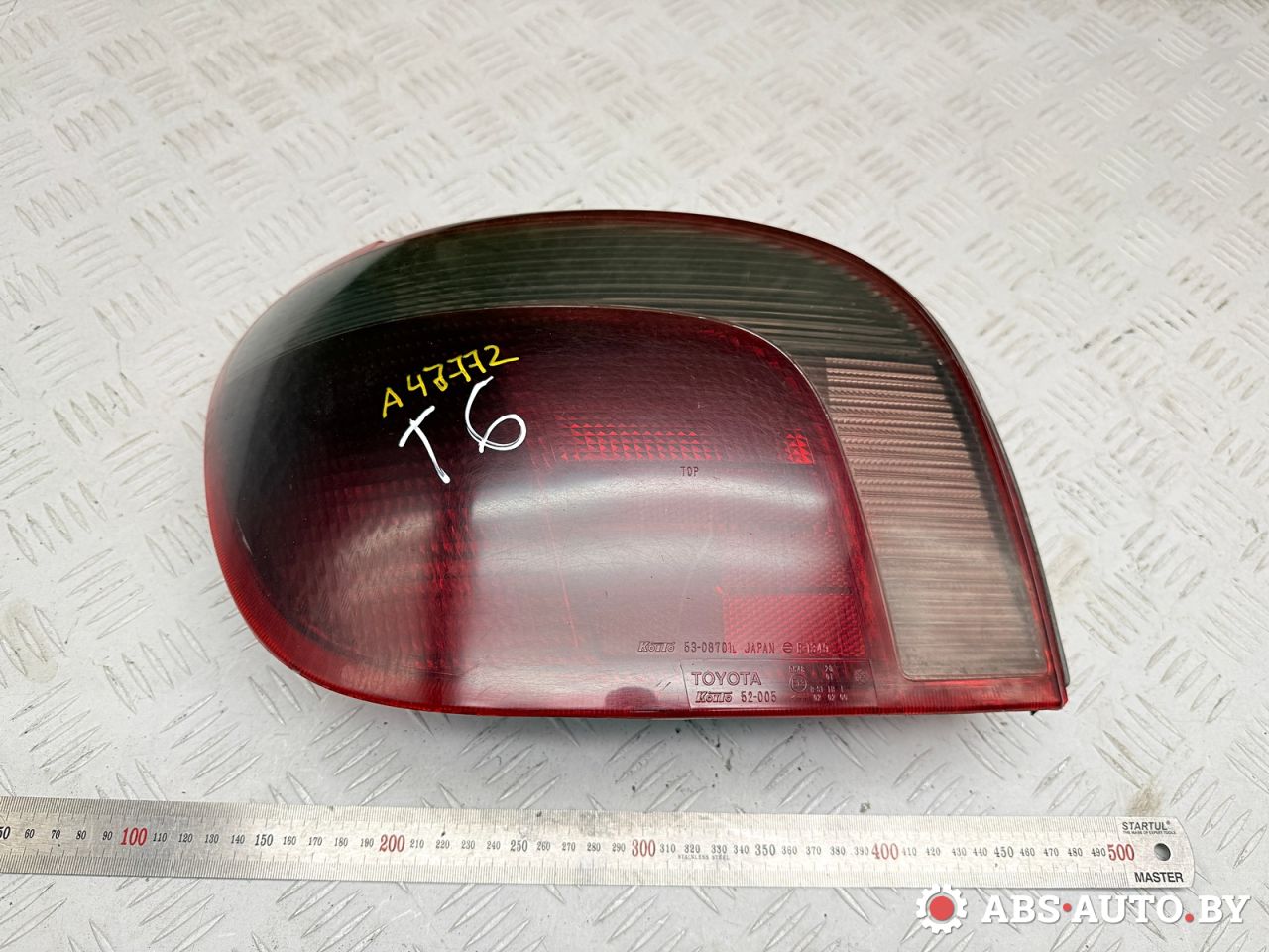 фонарь задний левый Toyota Yaris P1 2002, 1.4 л., 1ND-TV, дизель, МКПП, хетчбэк 5 дв., 5308701L - фото №1