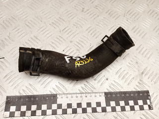 патрубок радиатора Toyota RAV4 2 поколение (XA20) 2003, 2.0 л., 1CD-FTV, дизель, МКПП, внедорожник 5 дв., 1657227070