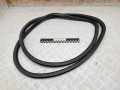 уплотнитель двери Jeep Cherokee 5 поколение 2016, 2.0 л., EBT, дизель, АКПП, внедорожник 5 дв., 6810381AA, 6810391AB - фото №2