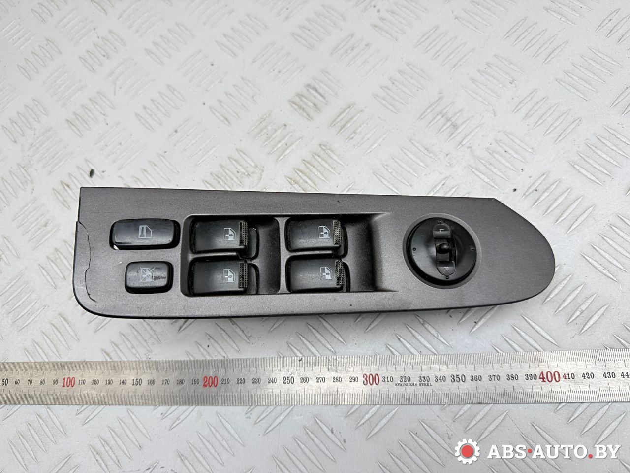 блок управления стеклоподъемниками Hyundai Terracan 1 поколение HP 2003, 2.9 л., дизель, МКПП, внедорожник 5 дв., полный привод, 621W04290, 93501H1110, 612W14800, 96501H1100, 96501H1110 - фото №1
