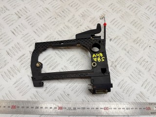 скелет ручки двери передней правой BMW 5 серия E39 1999, 3.0 л., M57 306 D3, дизель, МКПП, универсал, 51218236644, E39R