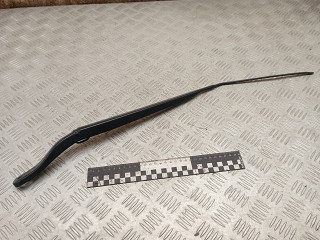 щеткодержатель (поводок стеклоочистителя, дворник) Renault Megane 3 поколение 2012, 288860005R