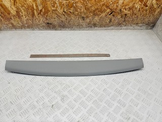 обшивка крышки багажника Kia Sorento 2 поколение 2011, 2.2 л., дизель, АКПП, 817602P000