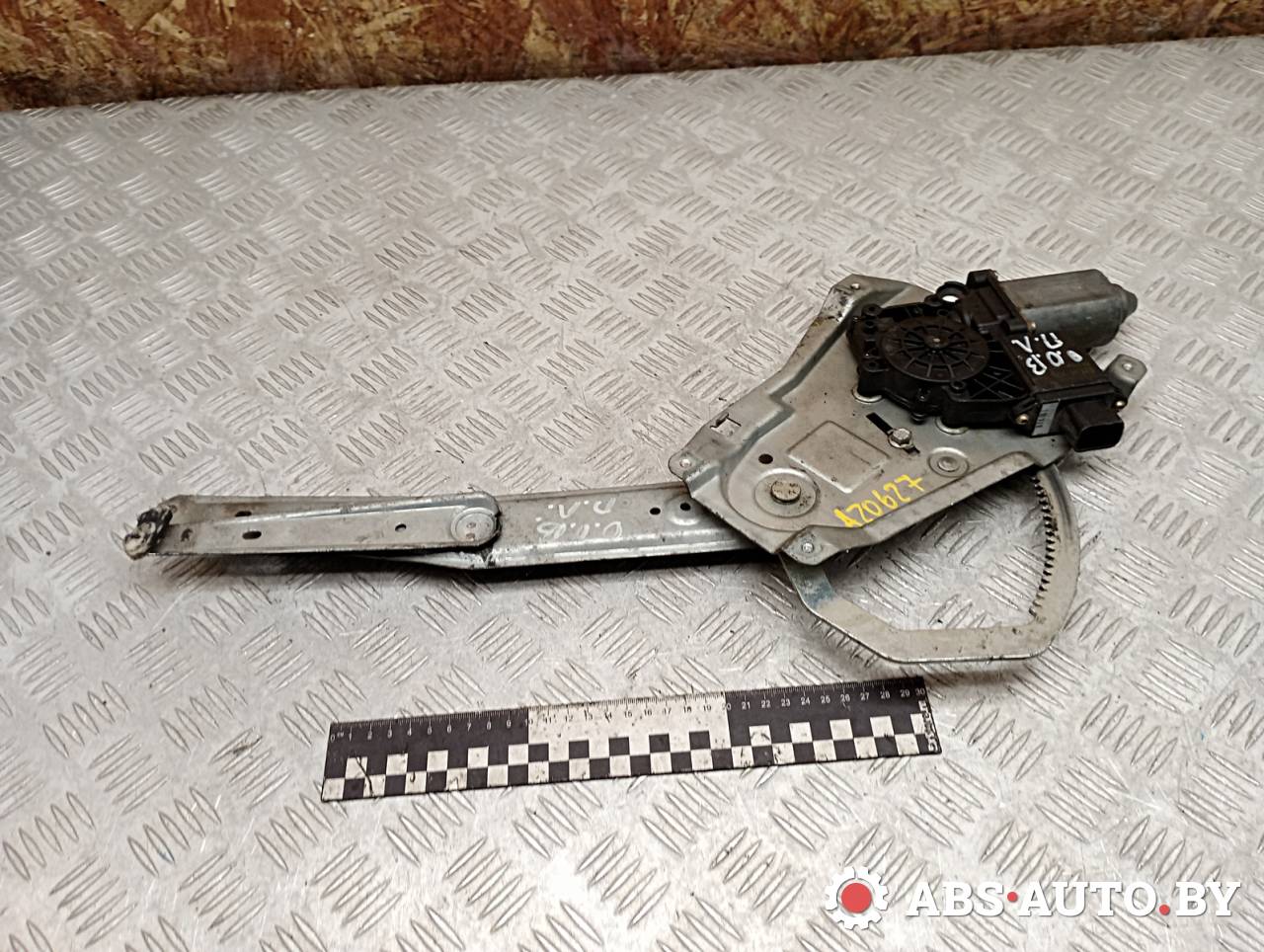 стеклоподъемник электрический передний левый Opel Omega B 1999, 90520245, 7743000749, 193792101 - фото №1