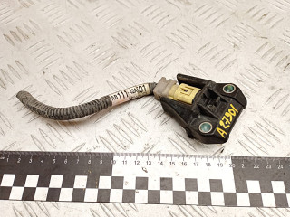 датчик удара Toyota RAV4 2 поколение (XA20) [рестайлинг] 2005, 2.0 л., 1CD-FTV, дизель, МКПП, внедорожник 5 дв., 8917345050