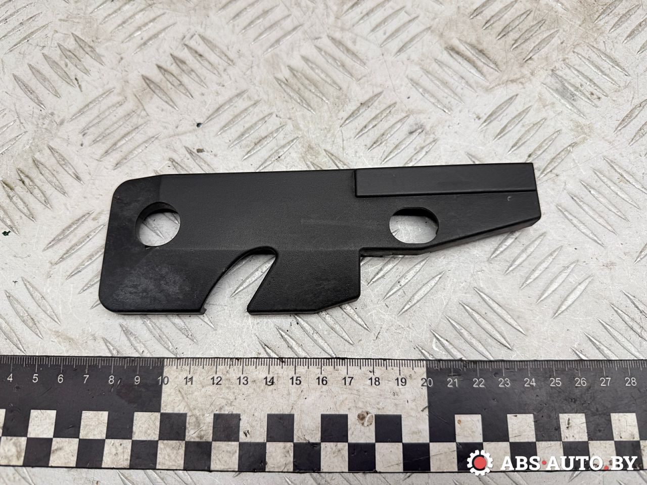 кронштейн (крепление) Audi A6 4B/C5 2000, 2.5 л., AKE, дизель, МКПП, седан, полный привод, 4B1955846A - фото №1