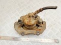 суппорт передний правый Volvo V50 1 поколение 2004, 2.4 л., B 5244 S5, бензин, АКПП, универсал, PBRC128, 11957198142, 24357198145, 0986474385, 1223615, 1459583, 1682875, 1755031, 1802059, 2201836, 3M512B294AA, 3M512B294BA, AV612B294AA, CN152B294BA, CV612B294PA, BNZ1159ZP, BNZ1159ZW, BPYK3361XA, BPYK3361XB, BPYK3361XC, BHX395E, 36000485, 8602908, 8603939, 561N10069Z - фото №3