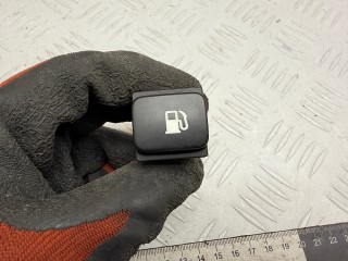кнопка открытия лючка топливного бака Citroen C4 Grand Picasso 1 поколение 2006, 1.8 л., 6FY (EW7A), бензин, МКПП, 68767, 96530658XT