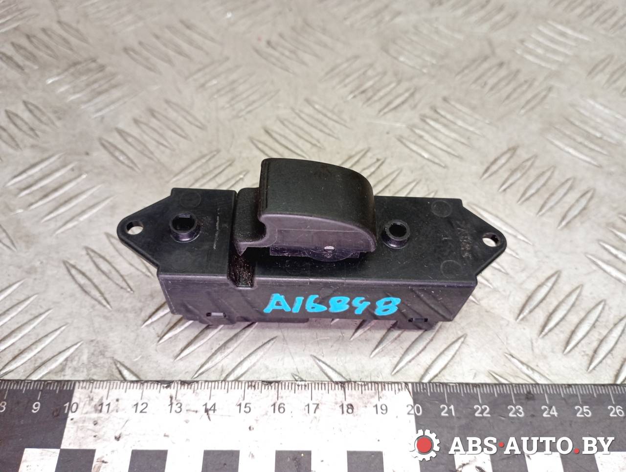 кнопка стеклоподъемника двери задней правой Peugeot 4007 1 поколение 2009, 2.2 л., дизель, МКПП, полный подключаемый привод, правый руль, 8608A062, C8DD603M - фото №1