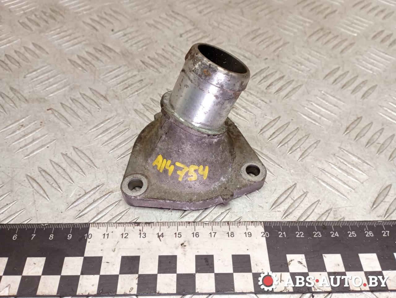 корпус термостата Kia Sorento 2 поколение 2011, 2.2 л., дизель, АКПП - фото №1