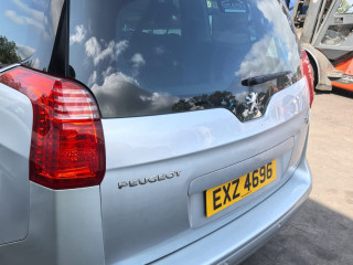 Peugeot 5008 1 поколение