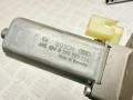 моторчик регулировки сиденья BMW 5 серия E60/E61 2005, 3.0 л., M57N 306 D2, дизель, АКПП, седан, 0390203234, 8321087 - фото №4
