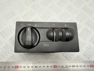 переключатель света Volkswagen Golf 3 поколение 1995, 1.6 л., бензин, 1H6941531N