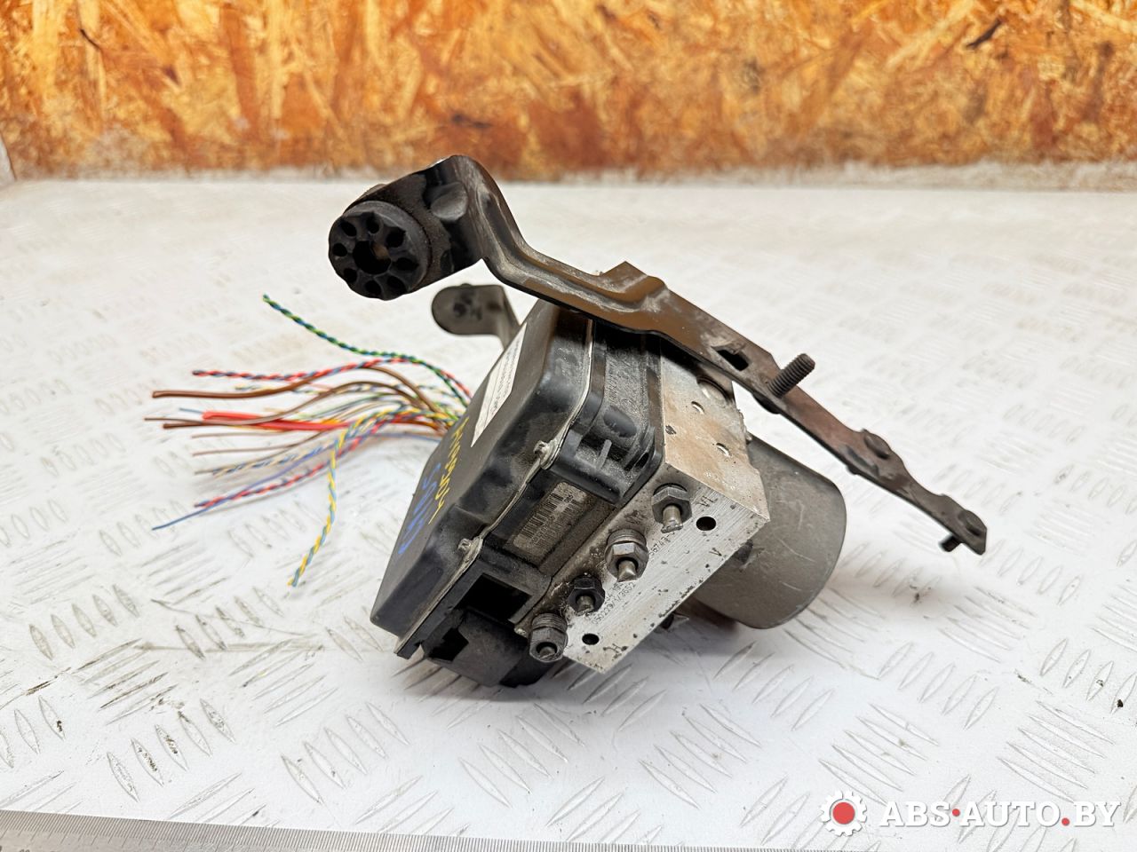блок ABS BMW 5 серия E60/E61 2005, 3.0 л., M57N 306 D2, дизель, АКПП, седан, 0265234134, 34516769703, 34526769705, 0265950375, 34516758743 - фото №1