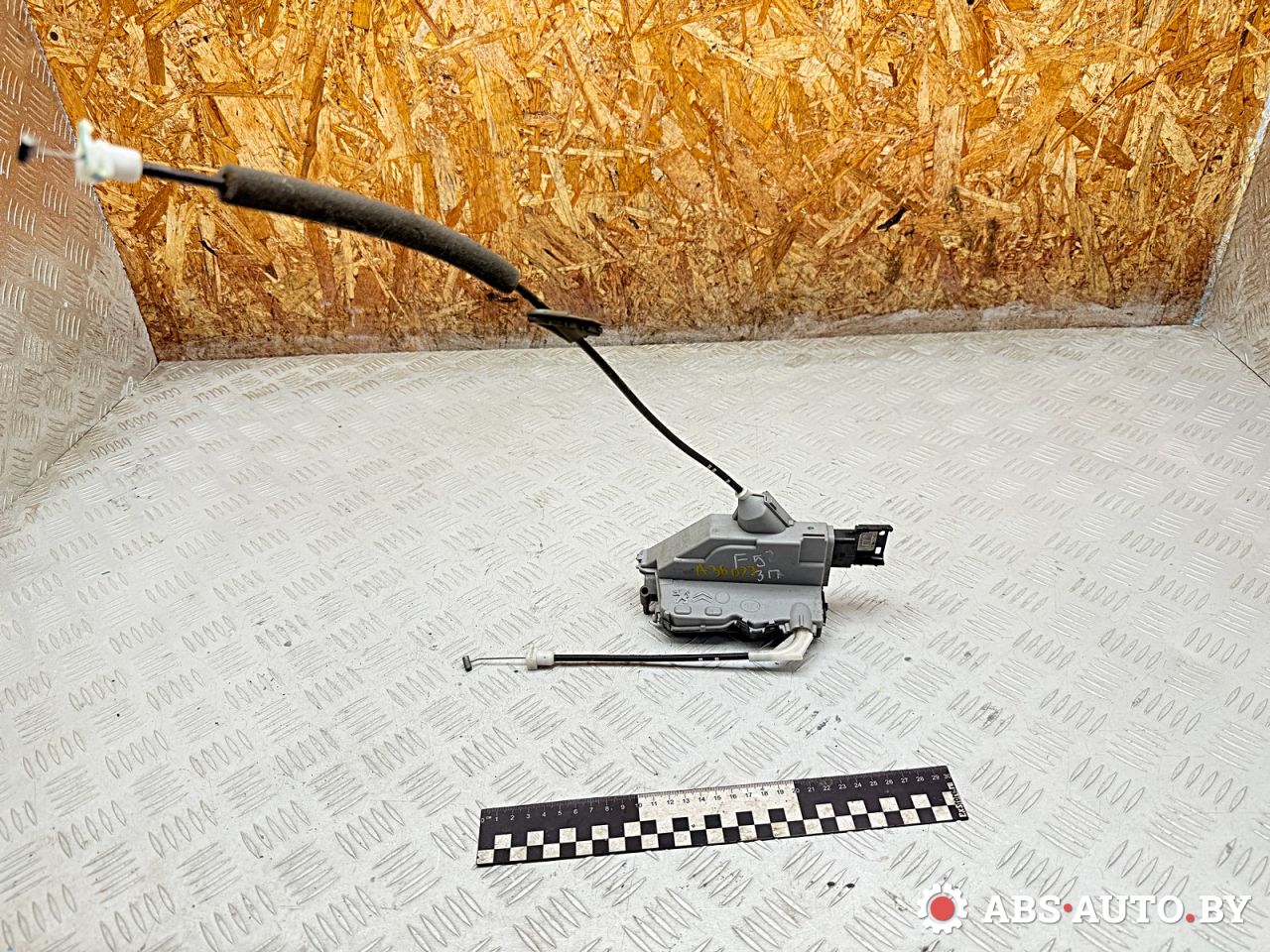 замок двери задней правой Peugeot 3008 1 поколение 2012, 1.6 л., дизель, робот, передний привод, правый руль, PSA006238, INPA05004 - фото №1