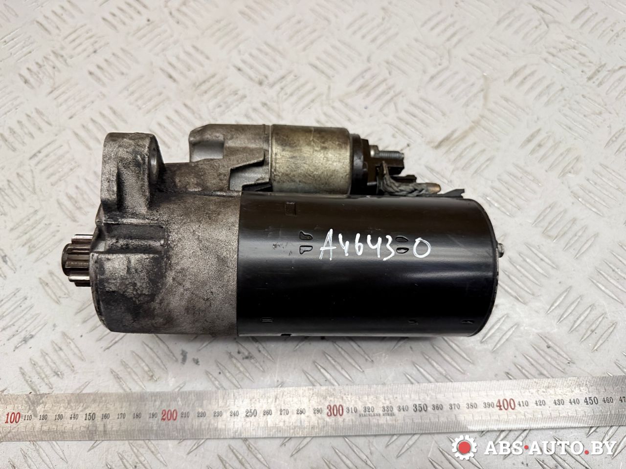 стартер Volkswagen Touareg 1 поколение 2006, 3.0 л., BKS, дизель, АКПП, внедорожник 5 дв., полный привод, 0001125609, S0270PR, 0001125519, 0001125520, 0001125521, 0001125522, 0001125610, 0986024050, 1986S00820, 1986S00824, 114690, 114775, 115375, 115502, CST10368AS, CST10368GS, CST10421, CST10421ES, CST10421GS, 42024050, STB4519BA, STB4519MA, STB4519MN, STB4519RD, STB4519RN, STB4519YN, STB4519ZL, STB9519AB, STB9519BA, STB9519MN, STB9519ZL, STB4519RB, STB4519WA, 95560410800, 955604108X, STR2291, 056911024J, 059911023J, 059911023S, 059911023SX, 059911024C, 059911024E, 059911024EX, 059911024H, 059911024HX, 059911024J, 059911024JX, 059911024CX, 17678N, 33330R, 300N10343Z - фото №1