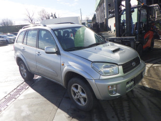 Toyota RAV4 2 поколение (XA20)