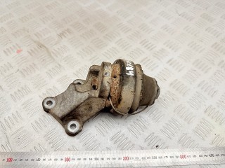 подушка крепления двигателя Volvo S80 1 поколение 2000, 2.4 л., B 5244 S, бензин, МКПП, седан, 9485551, 9161141
