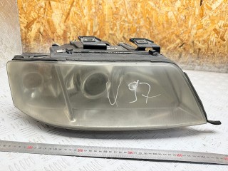 фара правая Audi A6 4B/C5 2000, 2.5 л., AKE, дизель, МКПП, седан, полный привод, 14846800, 14846801, 14846802