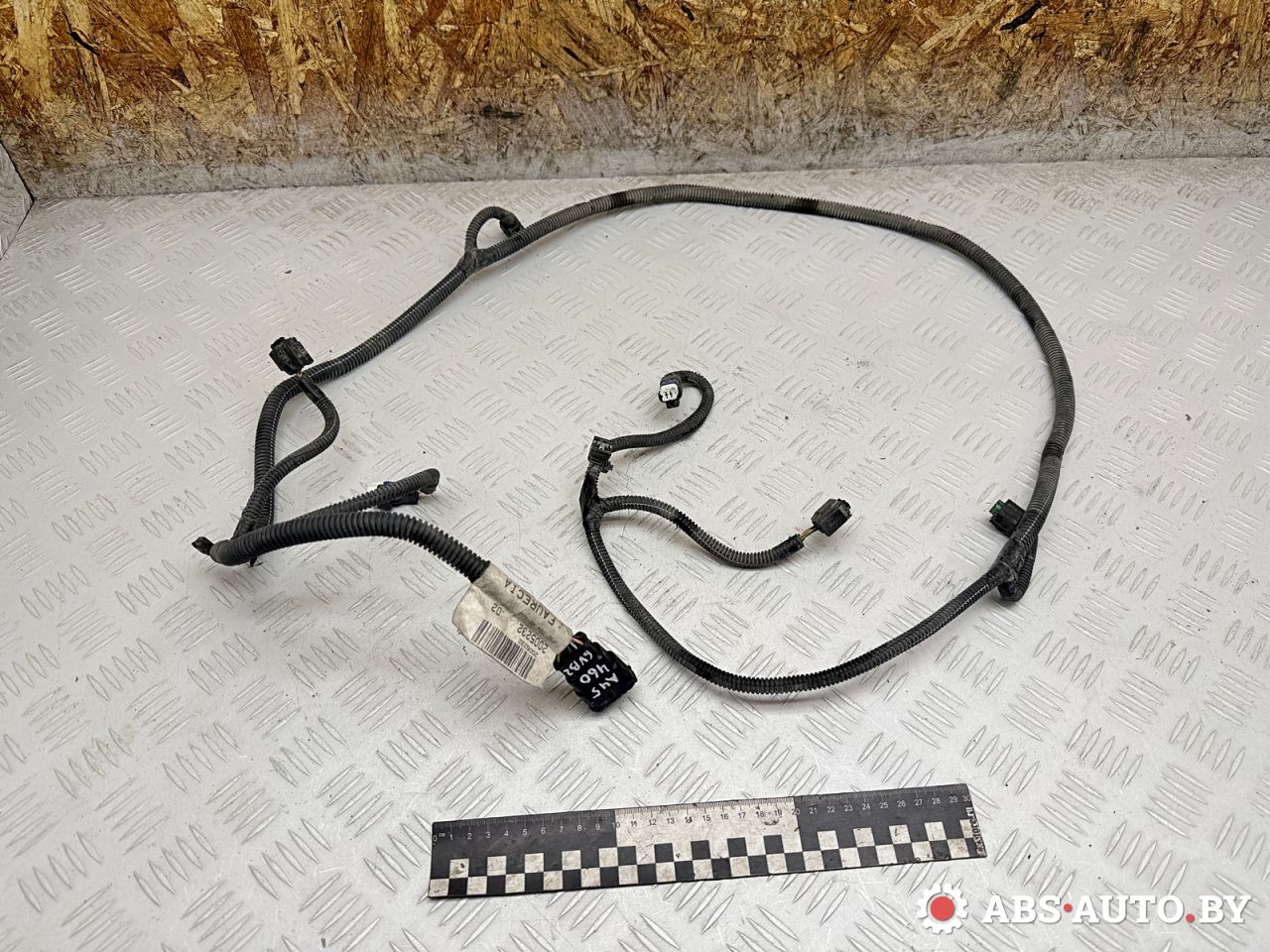 проводка бампера задняя Peugeot 3008 1 поколение 2012, 1.6 л., 9HR (DV6C), дизель, робот, 200523202 - фото №1