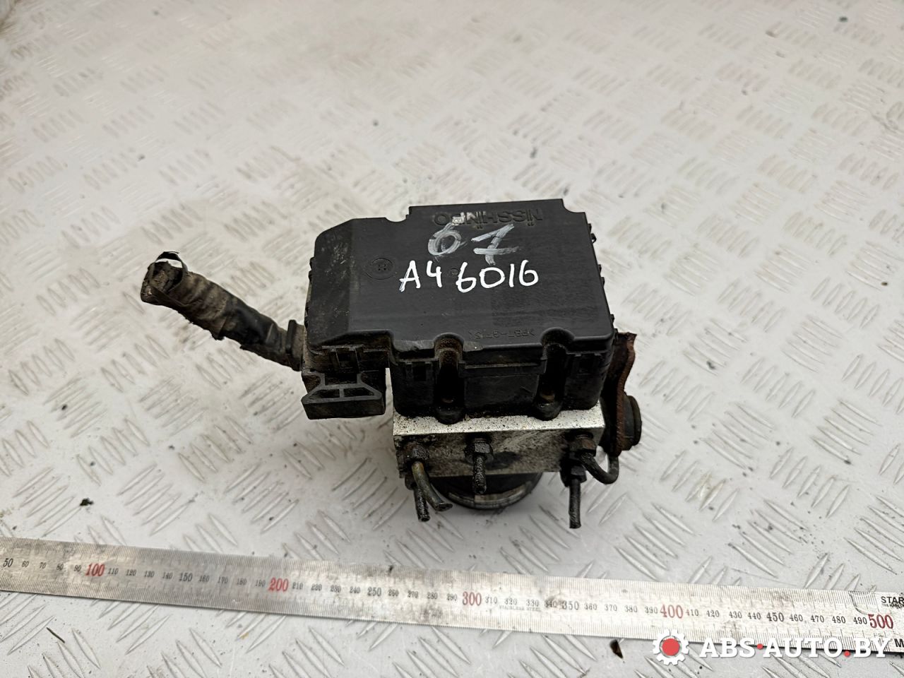 блок ABS Hyundai Terracan 1 поколение HP 2003, 2.9 л., дизель, МКПП, внедорожник 5 дв., полный привод, 58910H1000, SW033013010, 033013010 - фото №1