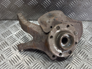 ступица передняя левая Opel Corsa B 2000