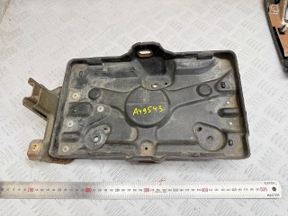 полка аккумулятора Mitsubishi Pajero 3 поколение [рестайлинг] 2003, 3.2 л., 4M41, дизель, МКПП, внедорожник 5 дв., MR440935, MR440936