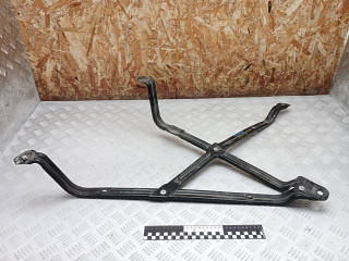 крепление бака топливного Toyota RAV4 2 поколение (XA20) 2003, 2.0 л., 1CD-FTV, дизель, МКПП, внедорожник 5 дв.