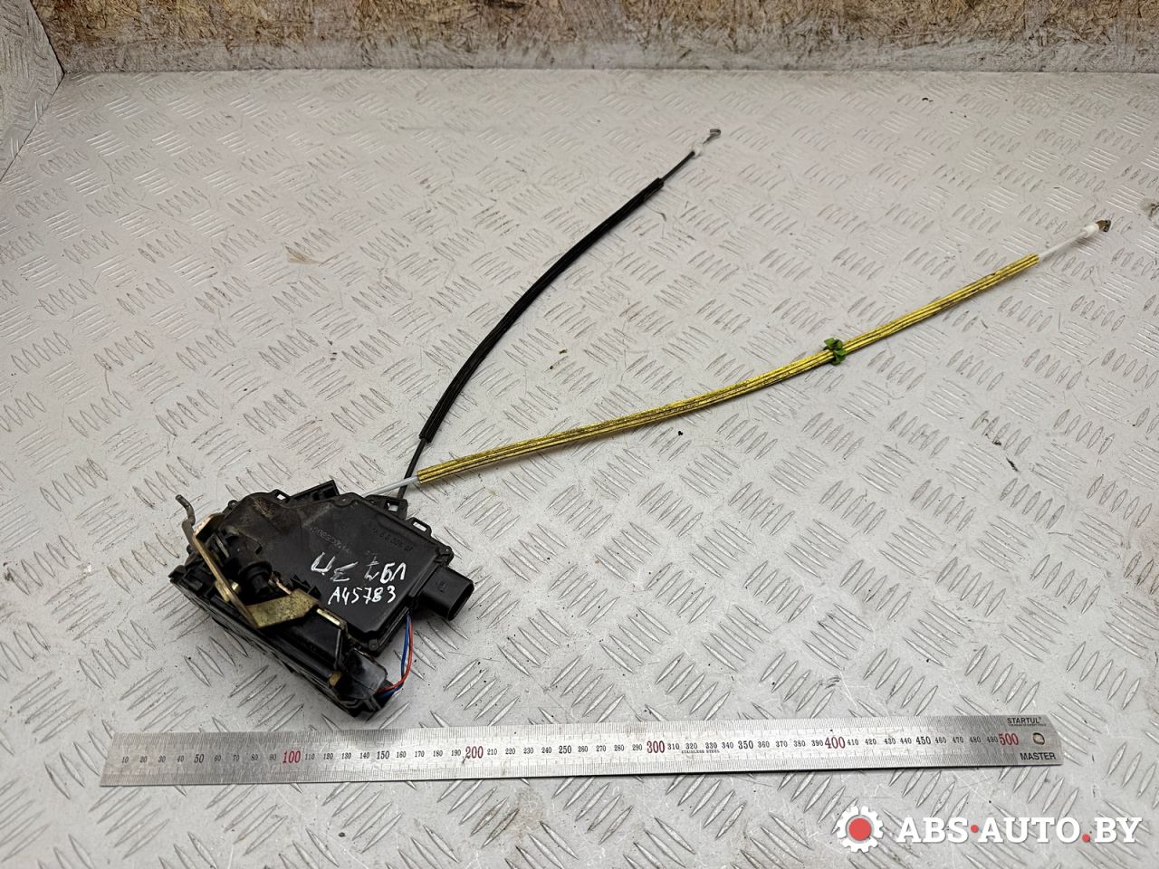 замок двери задней правой Audi A6 4B/C5 2000, 2.5 л., AKE, дизель, МКПП, седан, полный привод, 4B0839016G, 4B0839016B - фото №1