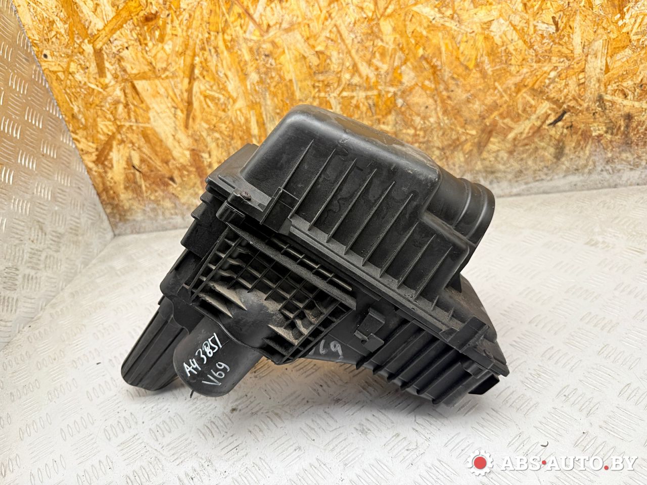корпус воздушного фильтра Peugeot 607 1 поколение 2001, 2.2 л., 4HX (DW12TED4/FAP), дизель, МКПП, седан, 9629040380, 9636500180, 98031120, 98032100 - фото №1