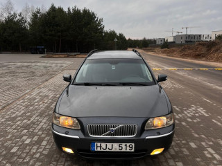 Volvo V70 2 поколение [рестайлинг]