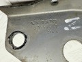 петля капота Volvo V50 1 поколение 2004, 2.4 л., B 5244 S5, бензин, АКПП, универсал, 30753598, 30753597 - фото №3