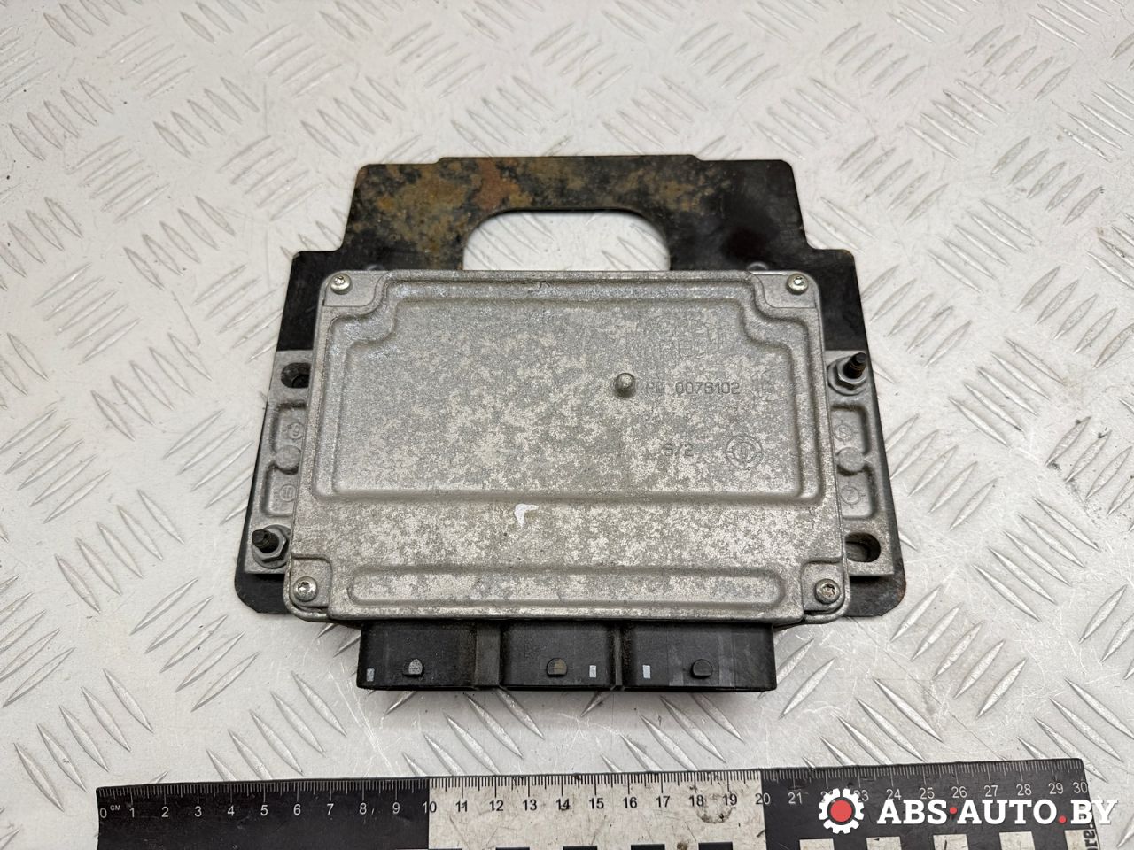 блок управления двигателем Citroen C4 Grand Picasso 1 поколение 2006, 1.8 л., 6FY (EW7A), бензин, МКПП, 9664981980, 16814064, 9663805380, 16707254, IAW6LPB - фото №1