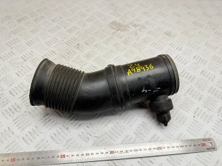 патрубок воздушного фильтра BMW 5 серия E39 1999, 3.0 л., M57 306 D3, дизель, МКПП, универсал, 3900040395