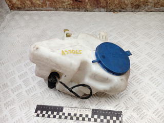 бачок омывателя Mercedes-Benz A W169 2 поколение (2004-2008) 2008, 2.0 л., OM 640.942, дизель, МКПП, хетчбэк 5 дв., правый руль, A1698690720, 2108691021