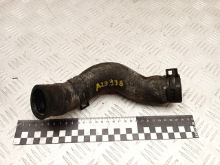 патрубок радиатора Toyota RAV4 2 поколение (XA20) 2003, 2.0 л., 1CD-FTV, дизель, МКПП, внедорожник 5 дв., 1657227070