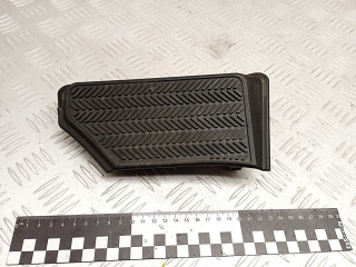 Опорная площадка для ног Toyota RAV4 2 поколение (XA20) 2003, 2.0 л., 1CD-FTV, дизель, МКПП, внедорожник 5 дв., 5819242030