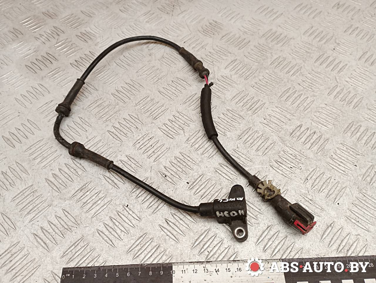 датчик ABS Chrysler Neon 1 поколение 1998, 4509385 - фото №1