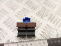 кнопка открытия лючка топливного бака Volkswagen Passat B6 2009, 2.0 л., дизель, МКПП, универсал, 3C0959903B - фото №2