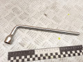 ключ колесный (балонный) Mercedes-Benz B-Класс W245 2006, 1.5 л., M 266.920, бензин, МКПП, правый руль, A2215810001 - фото №3