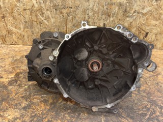 КПП механическая (МКПП) Volvo S80 1 поколение 2000, 2.4 л., B 5244 S, бензин, МКПП, седан, 1023705