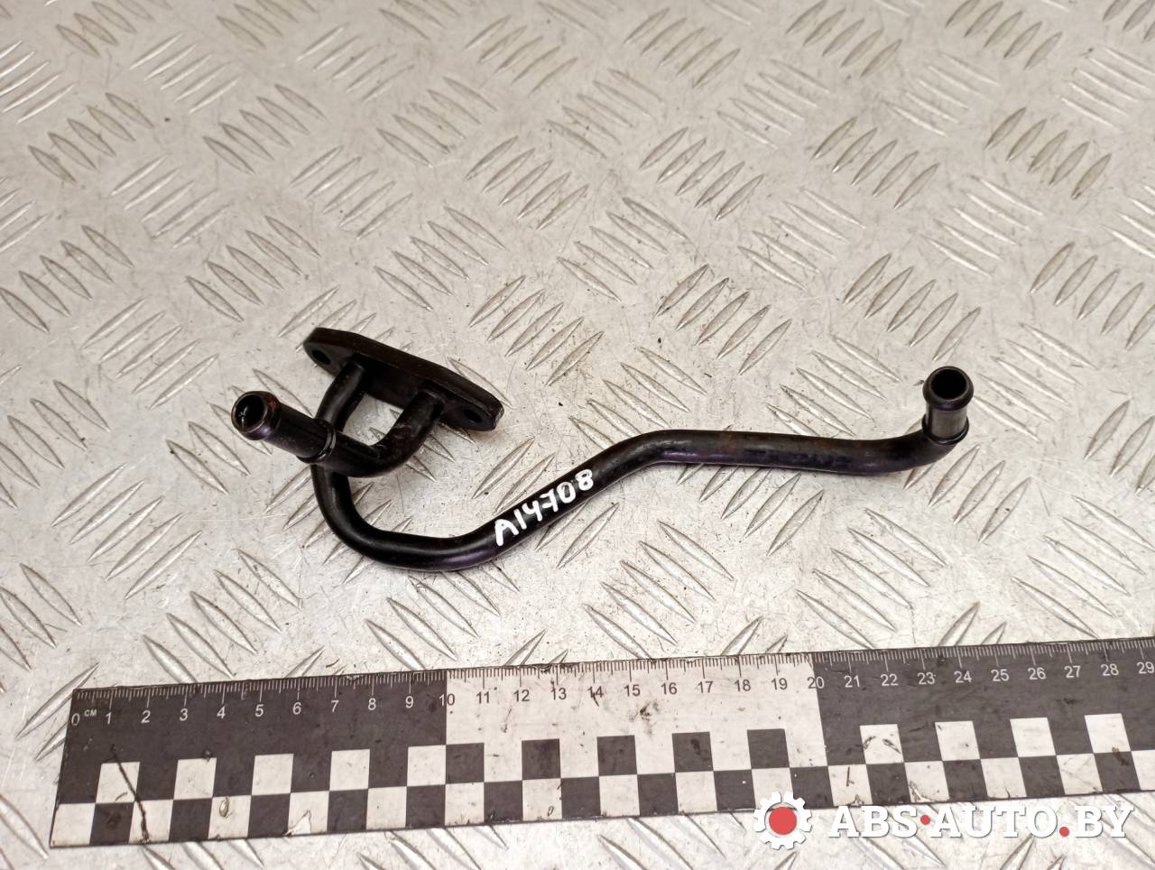 трубка охлаждающей жидкости Kia Sorento 2 поколение 2011, 2.2 л., дизель, АКПП - фото №1