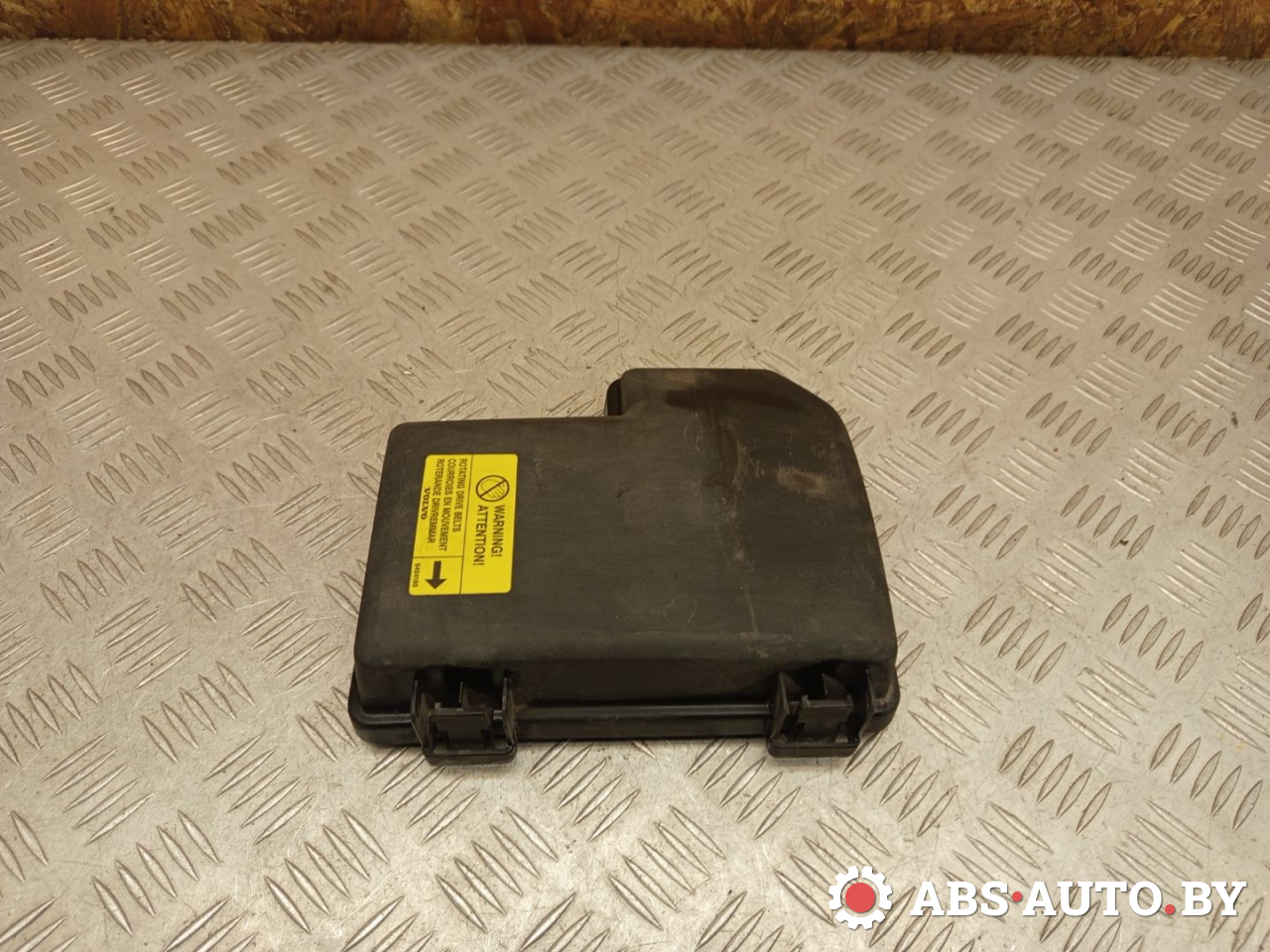 крышка блока предохранителей Volvo XC90 1 поколение 2005, 2.4 л., D 5244 T, дизель, АКПП, внедорожник 5 дв., полный подключаемый привод, правый руль, 8645259 - фото №1
