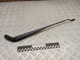 щеткодержатель (поводок стеклоочистителя, дворник) Chrysler Voyager 3 поколение 1998, 4717347A