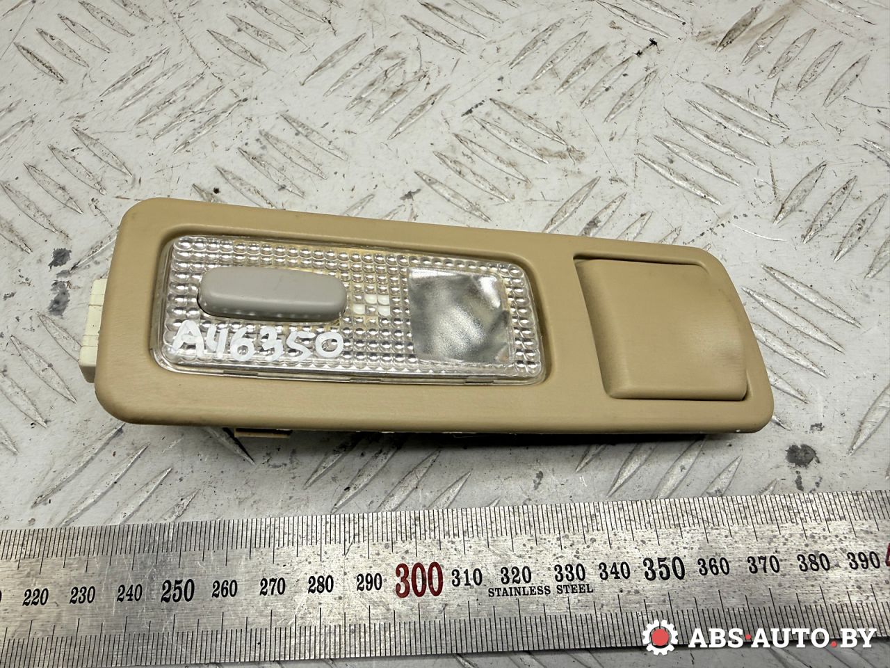 фонарь салона (плафон) Peugeot 407 1 поколение 2004, 2.0 л., RHR (DW10BTED4), дизель, МКПП, универсал, 9642438077, 9676182077, 9643489780, 9643489880, 9681671880, 9681671980, 9681727980 - фото №1
