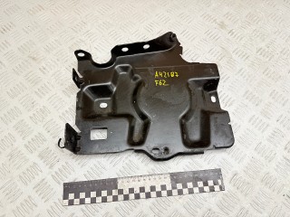 полка аккумулятора Peugeot 3008 1 поколение 2012, 1.6 л., 9HR (DV6C), дизель, робот, 1813J4, 2620G