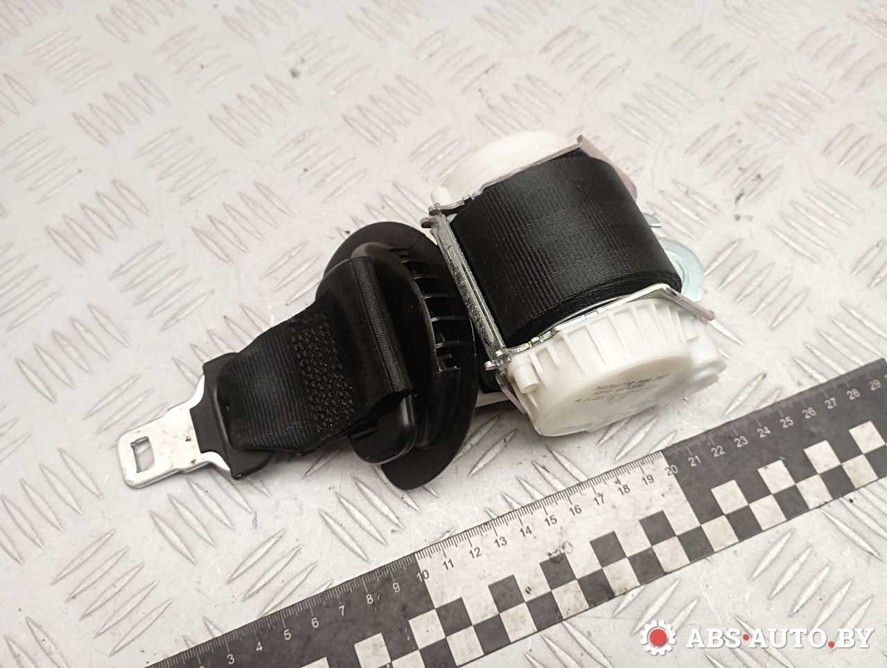 ремень безопасности Peugeot 5008 1 поколение 2013, 1.6 л., дизель, робот, правый руль, 9681973580, 34040966 - фото №1