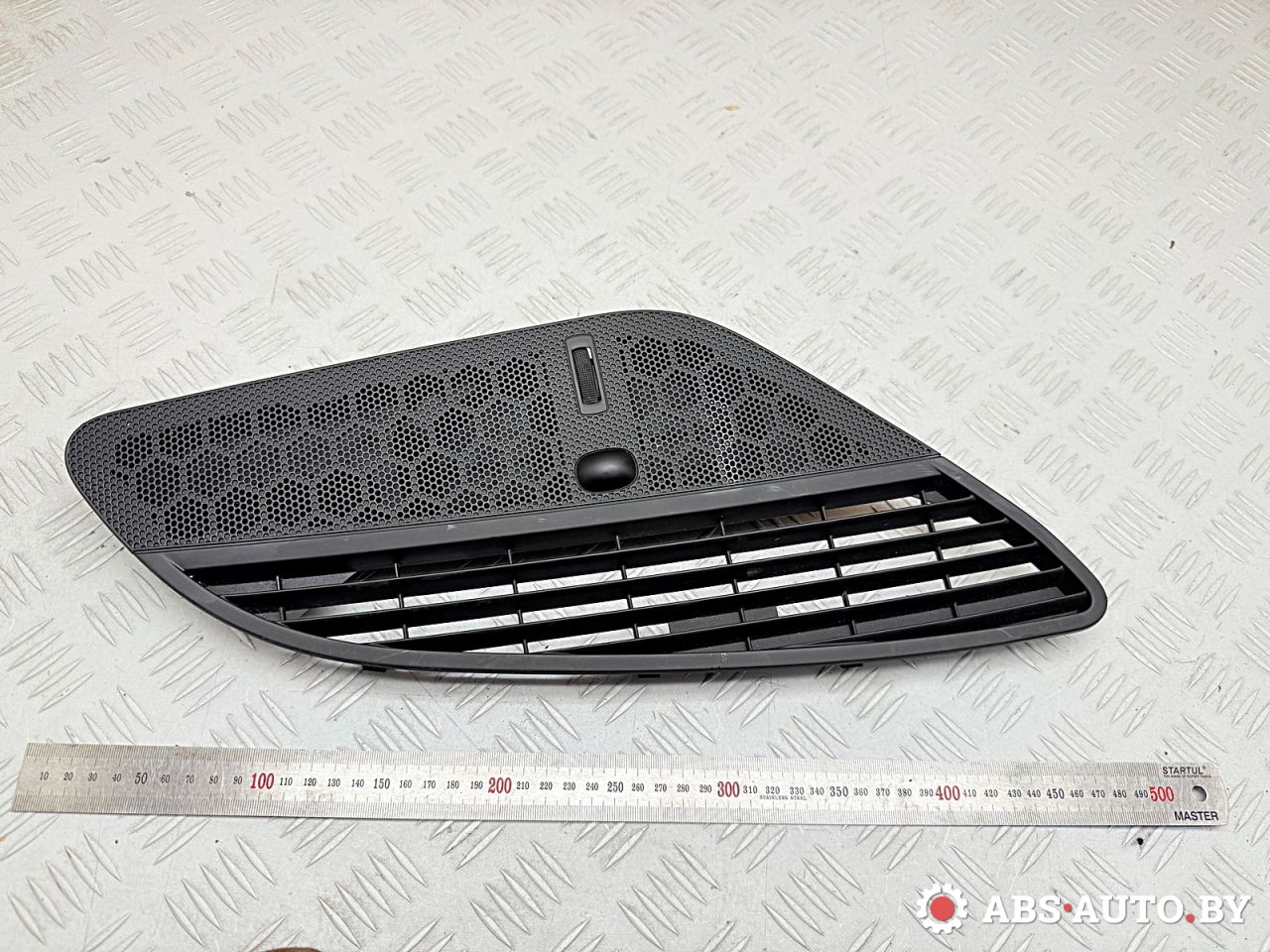 дефлектор обдува салона Citroen C5 2 поколение 2013, 2.0 л., RHH (DW10CTED4), дизель, МКПП, универсал, 9682419677 - фото №1