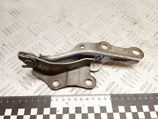 петля капота правая Toyota RAV4 2 поколение (XA20) 2003, 2.0 л., 1CD-FTV, дизель, МКПП, внедорожник 5 дв.