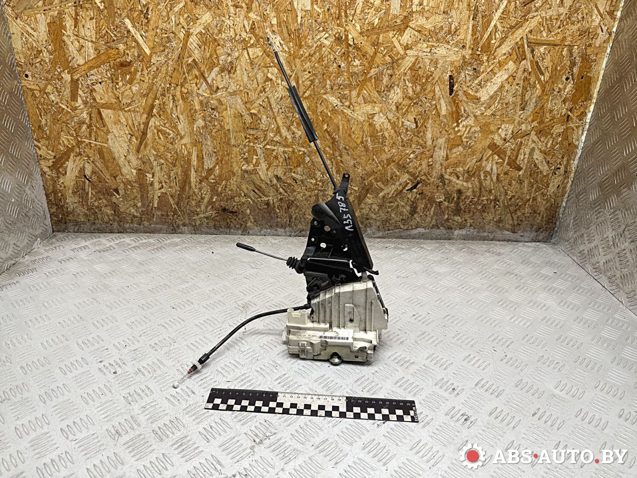 замок двери задней правой Mercedes-Benz A W169 2 поколение (2004-2008) 2008, 2.0 л., OM 640.942, дизель, МКПП, хетчбэк 5 дв., правый руль, 1697302235, A1699992899 - фото №1